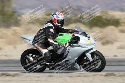 media/Dec-01-2025-Moto Forza (Mon) [[2daa91e15f]]/2-Intermediate Group/Session 3 (Turn 7 Inside Pans)/